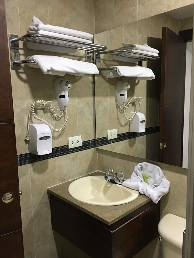 Hotel Expo Corferias 3*